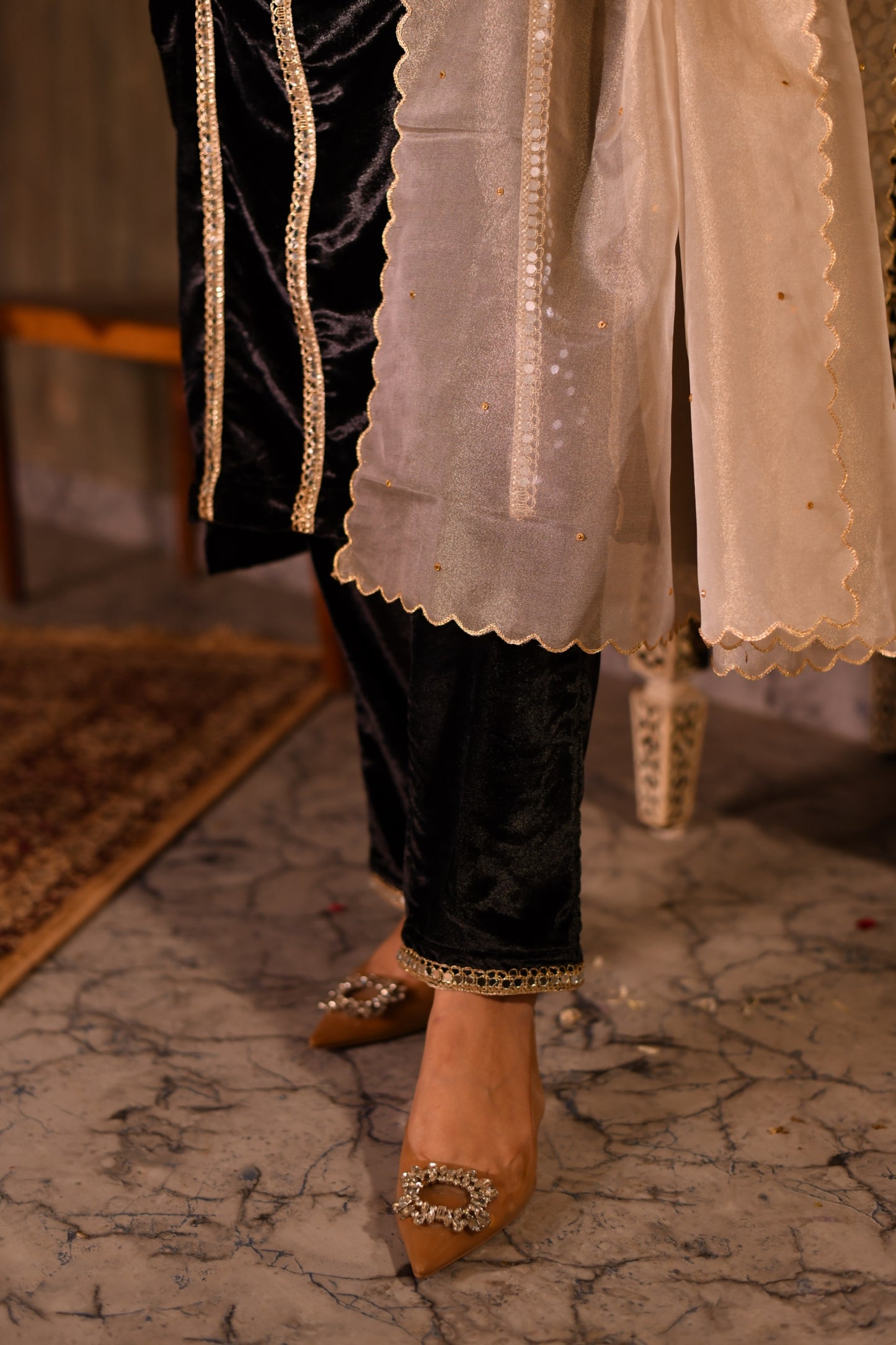 Sheesh Mahal Set Black