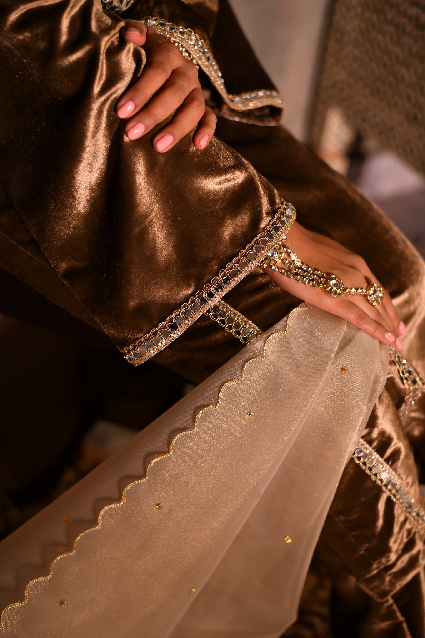 Sheesh Mahal Set Taupe